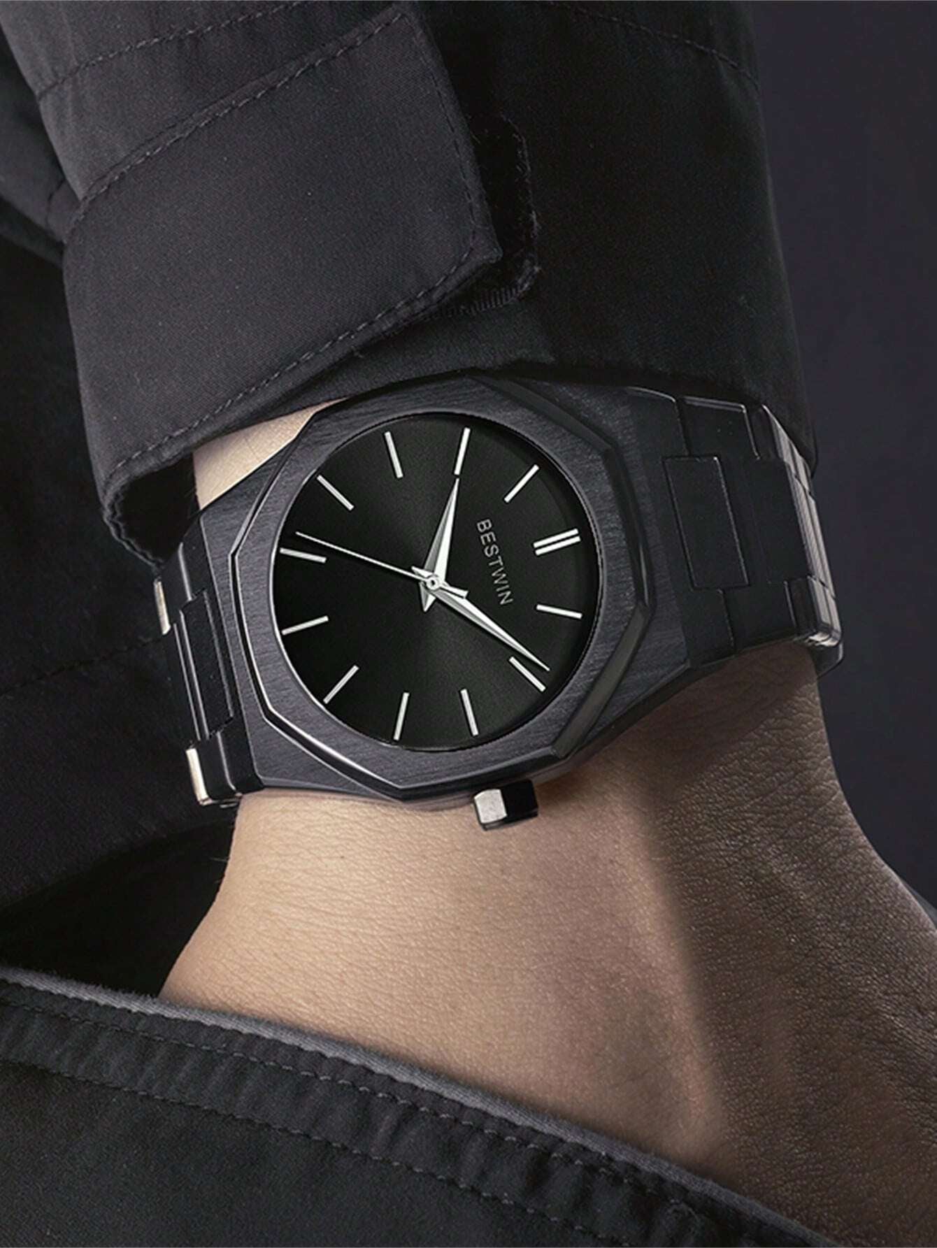 GORBEN Men round Pointer Quartz Watch Father