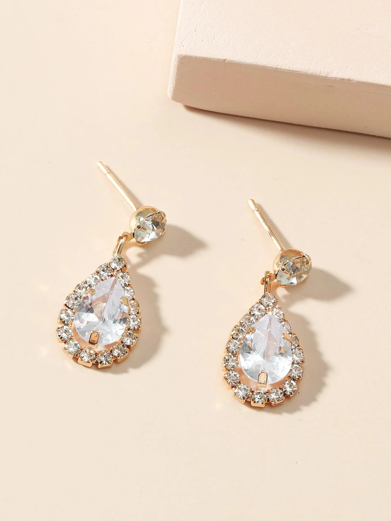 1Pair Fashionable Versatile Rhinestone & Crystal & Cubic Zirconia Teardrop Dangle Earrings, Great Gift for Women'S Dating